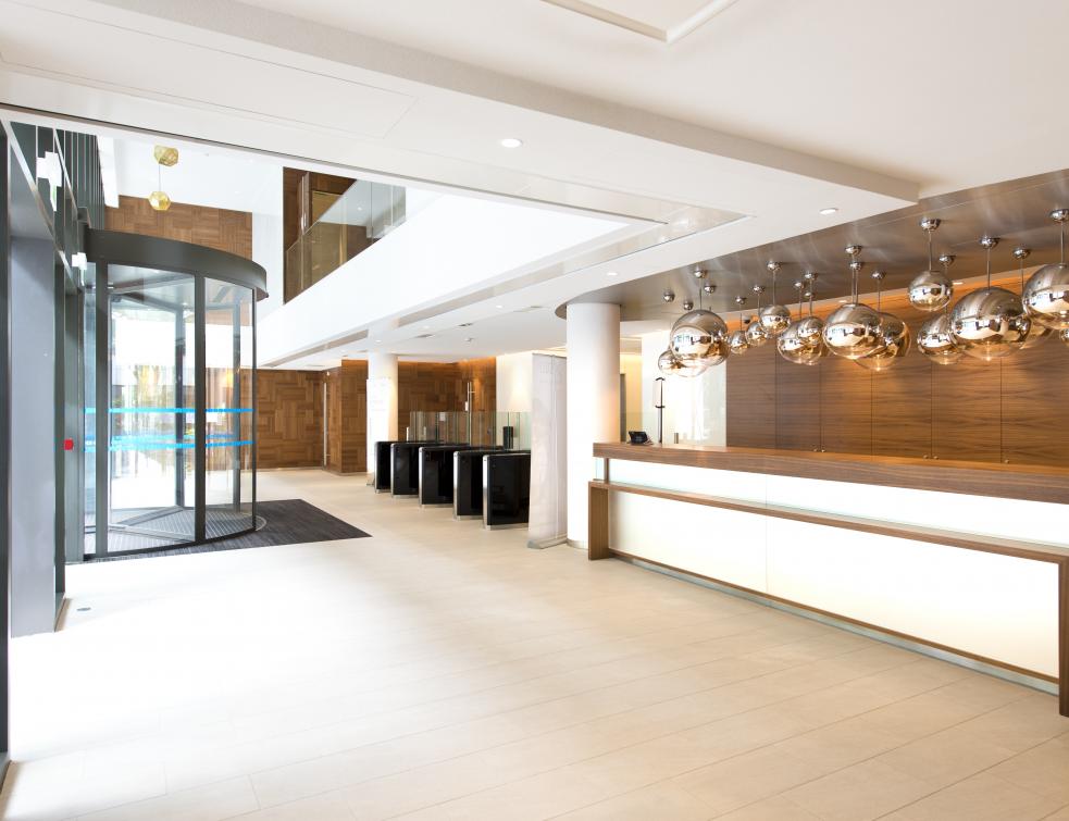 4000m2 de Rockfon® Mono® Acoustic posés au sein du nouveau siège de LOréal